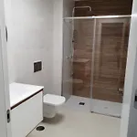 Apartment Fraescht Med Delad Pool