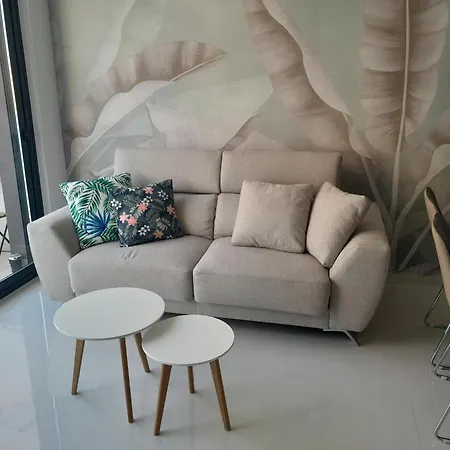 Fraescht Med Delad Pool * تورّيفيِخا