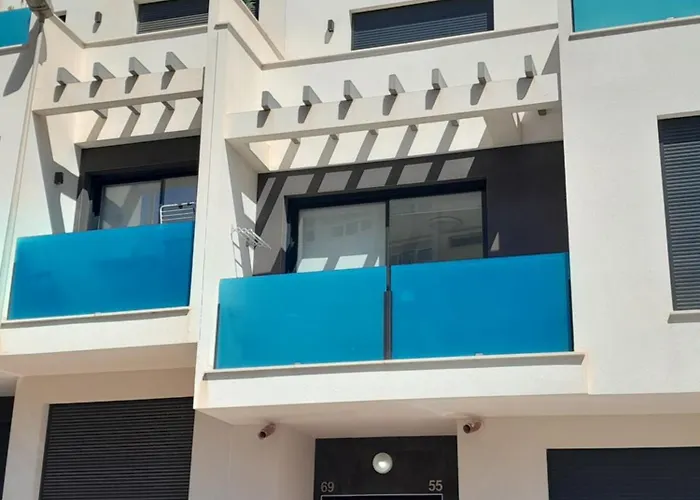 Fraescht Med Delad Pool شقة *