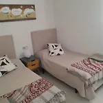 Apartament Fraescht Med Delad Pool *