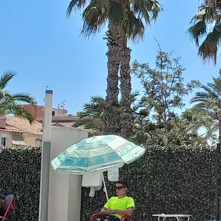 Fraescht Med Delad Pool Apartmán