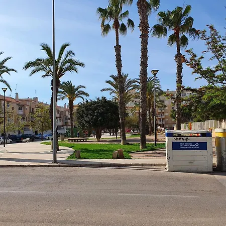 Apartment Fraescht Med Delad Pool *