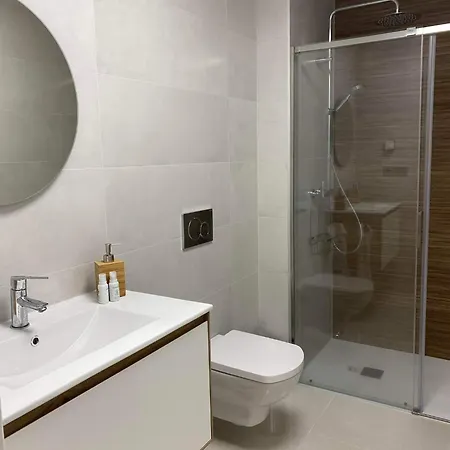Apartmán Fraescht Med Delad Pool *